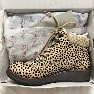 Blowfish Malibu cheetah print heeled booties